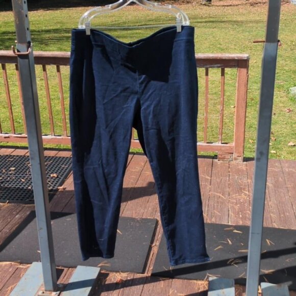 NYDJ Sz 18W Jeans Pull On Dark Wash Tapered Blue Denim Stretch Americana Casual - Picture 1 of 7
